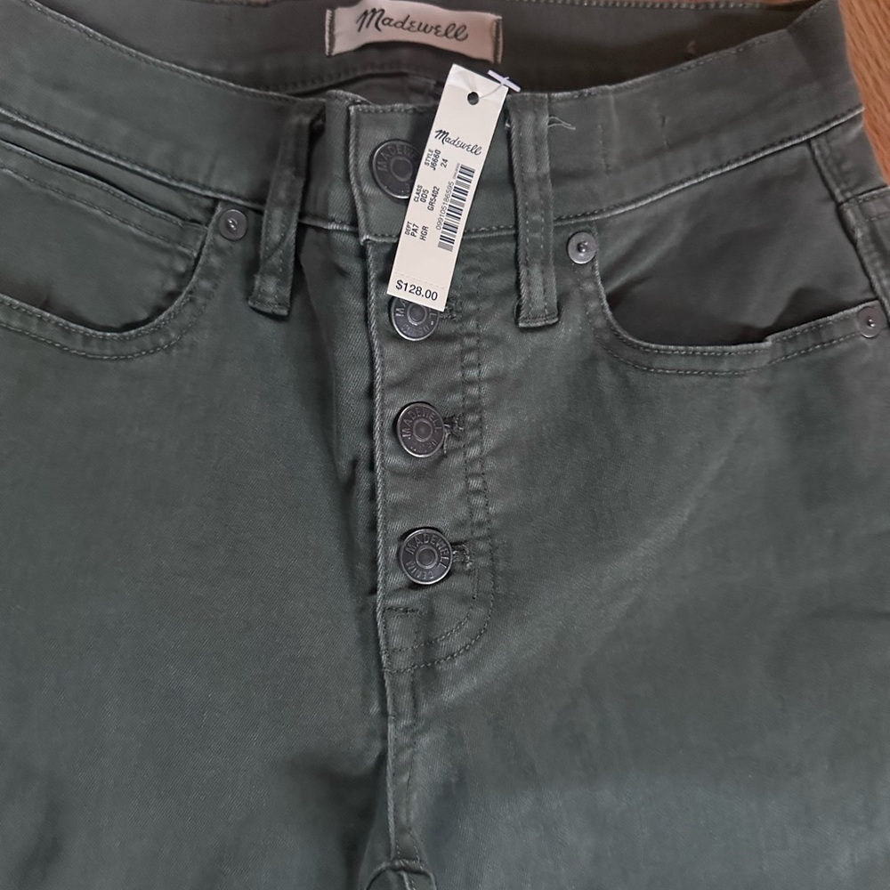 Madewell Skinny Pants in Army Green